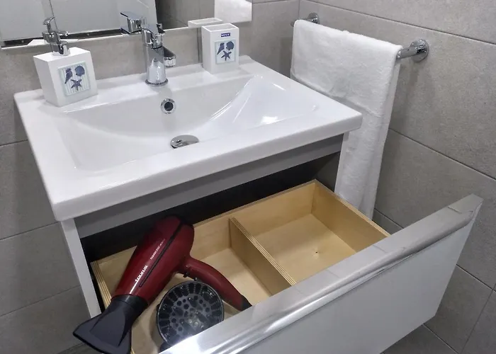 Apartamento Luxury Cap With Pool & Barbecue & Wifi